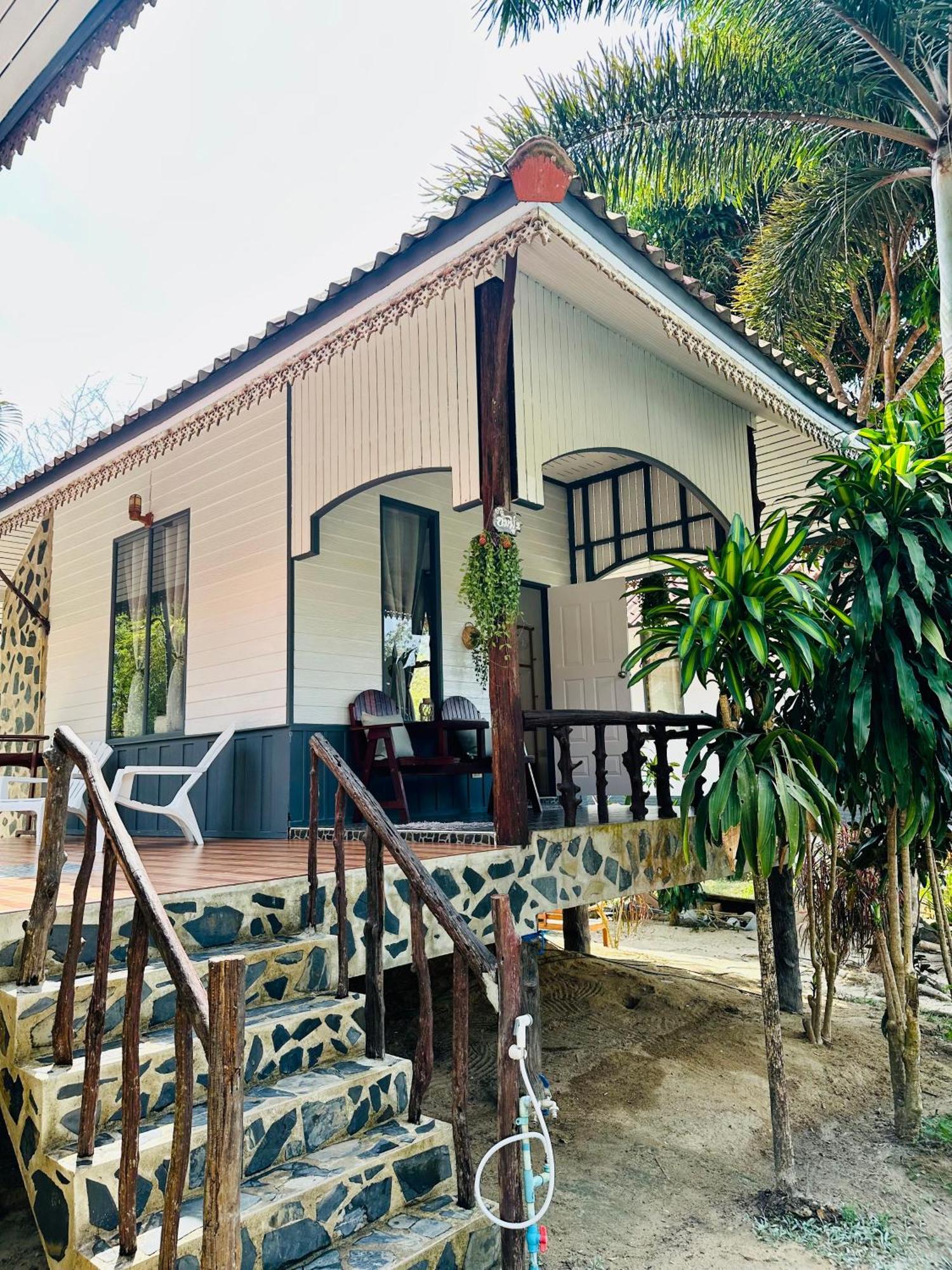 Koh Kood Garden House Hotel Ban Lak Uan Exterior foto